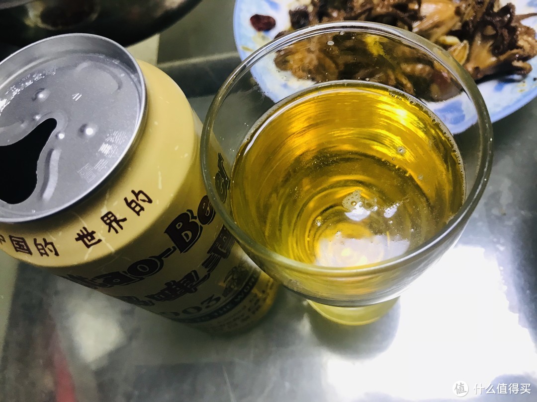 国货之光1903青岛啤酒开箱测评，这罐100年的啤酒让人骄傲！