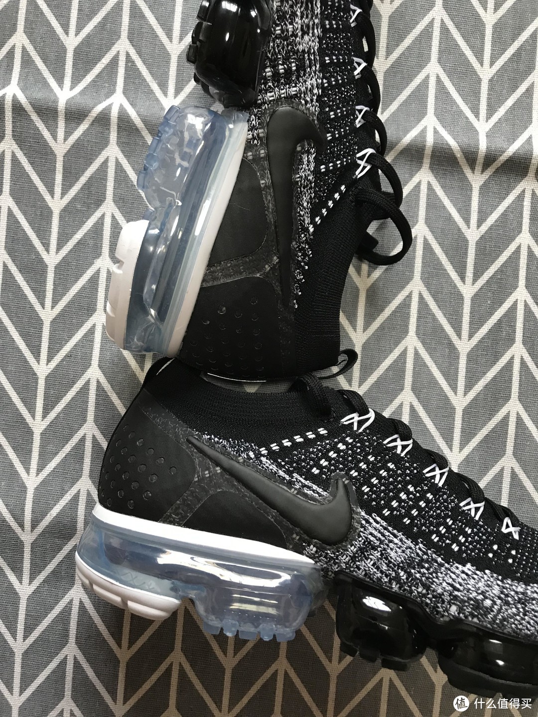 719块的Nike Air Vapormax Flyknit 2