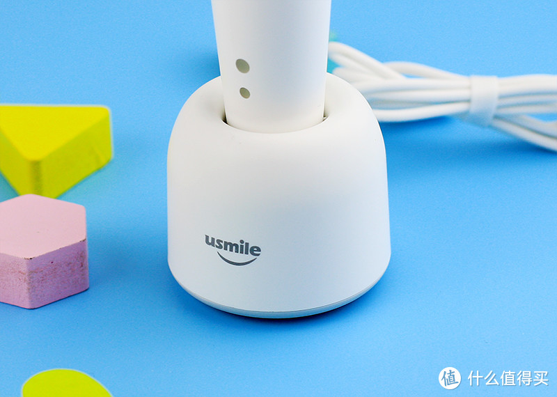 usmile冰淇淋儿童电动牙刷体验：分段式护理，宝宝刷牙好帮手