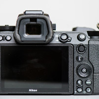 尼康 Z6 全画幅 微单相机 单机身外观展示(按键|触摸屏|按钮|拨盘|对焦灯)
