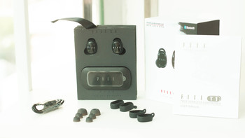 用充电线的钱买对实用耳机：FIIL T1 真无线运动耳机简单评测