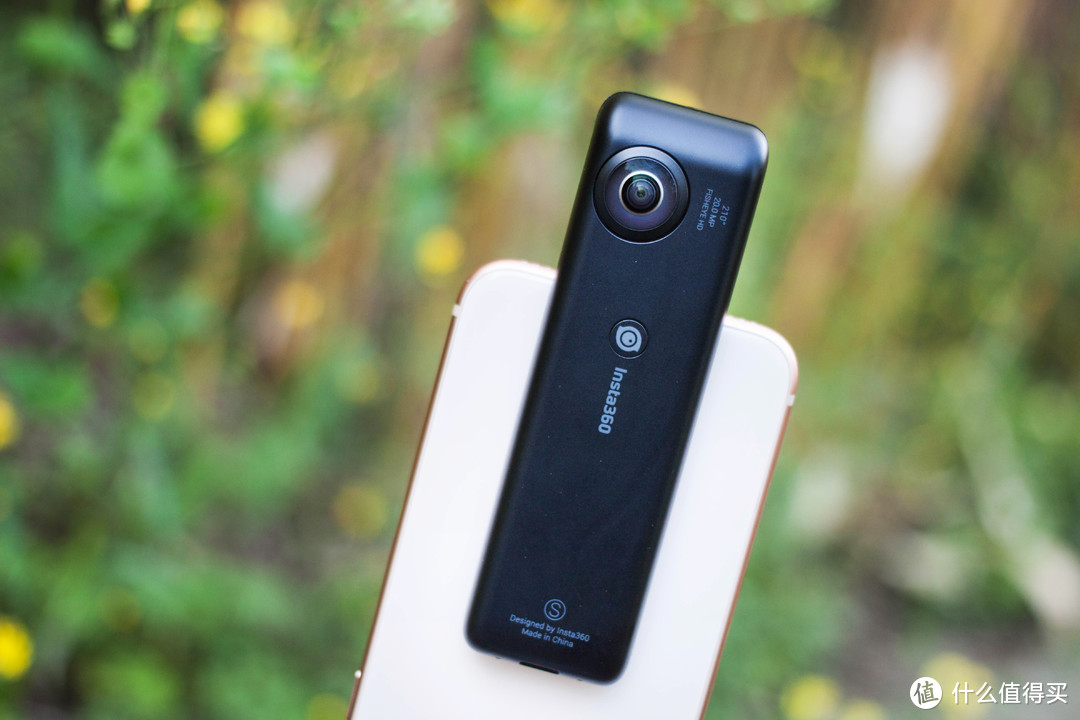 Insta 360 nano s  一个有意思全景相机，一个有意思的玩具