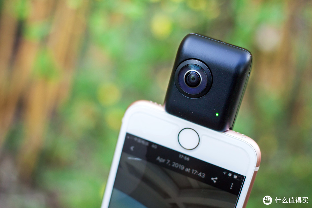 Insta 360 nano s  一个有意思全景相机，一个有意思的玩具