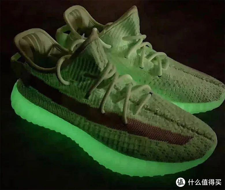 荧光绿色 YEEZY 350 V2 实物曝光！FOG x Nike 第二弹正式发布！