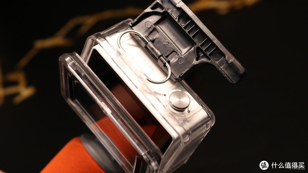 可以放进口袋的海鸟真4K相机，六轴防抖轻松领略世界的美