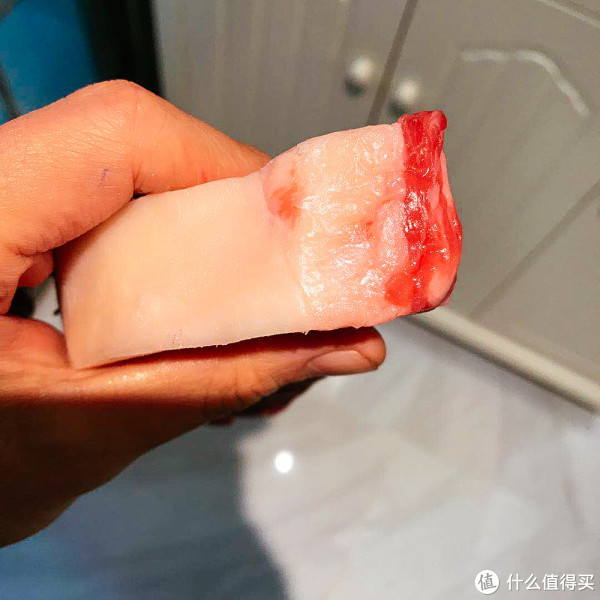 冰鲜鲁西黄牛眼肉和澳洲冰鲜西冷——盒马鲜生