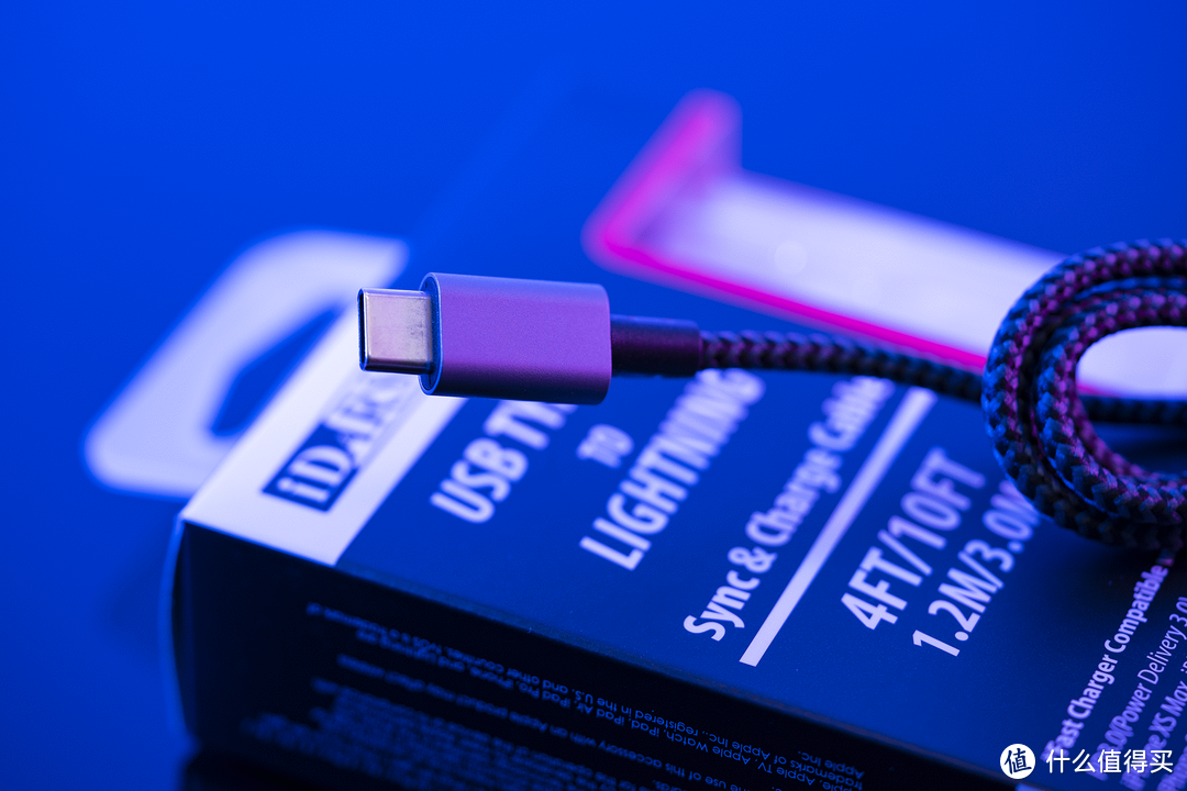 相比原装线充电速度有60%的提升：iDARS USB-C To Lightning MFi认证编织快充线体验