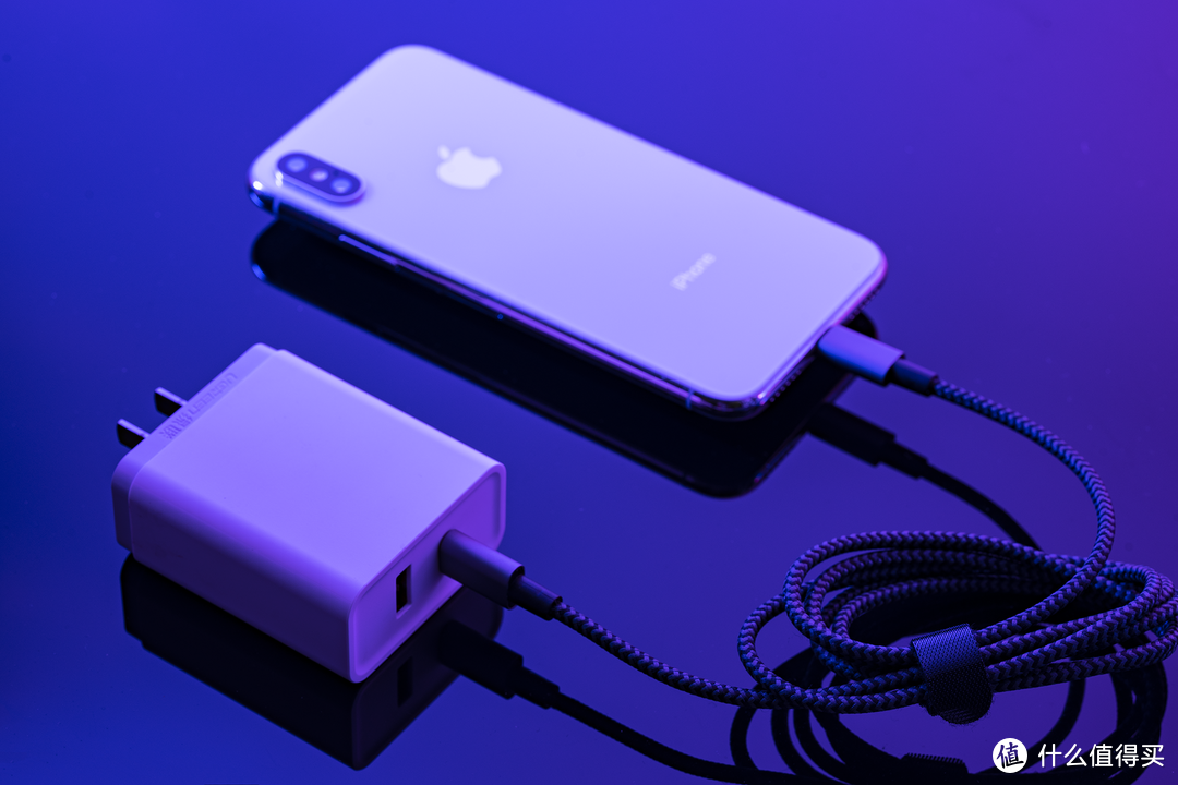 相比原装线充电速度有60%的提升：iDARS USB-C To Lightning MFi认证编织快充线体验