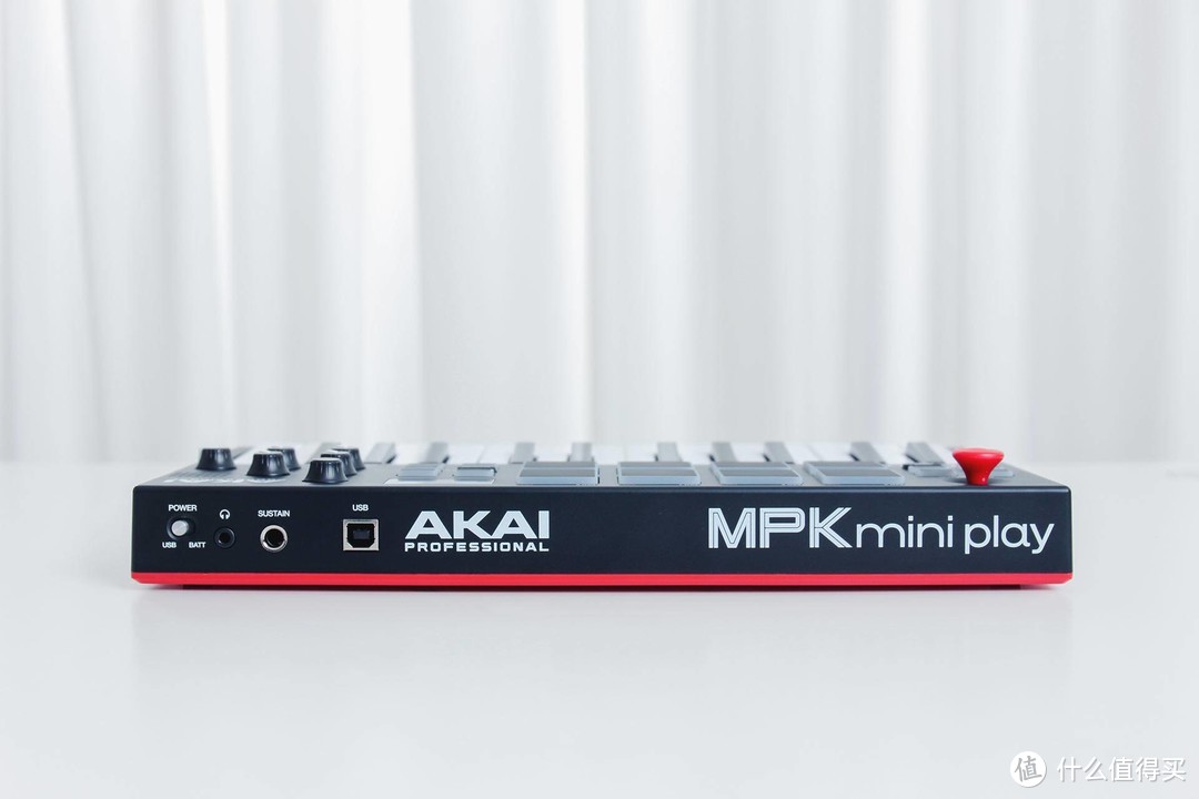 千元级MIDI「优品」，AKAI MPK MINI PLAY上手体验