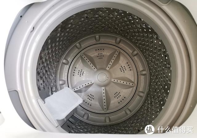 有品上架新款洗衣机，5kg容量，还有水回收功能仅799元