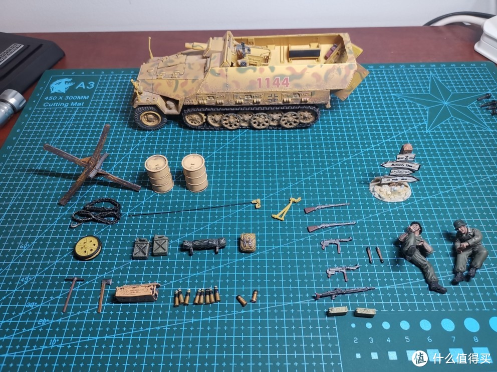 FOV 1:32 Sd.kfz. 251/9 半履带装甲车