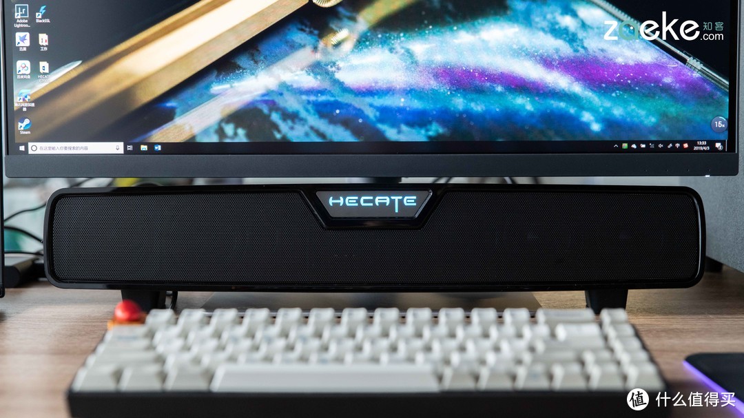 肩负电竞名义的HECATE G7000，所追求的其实是“全能”