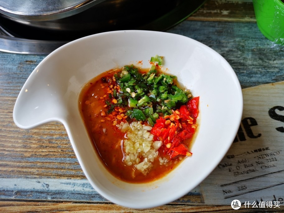 香辣料碗，我的最爱，店家配好的永远比我自己调制的好吃，为什么呢？