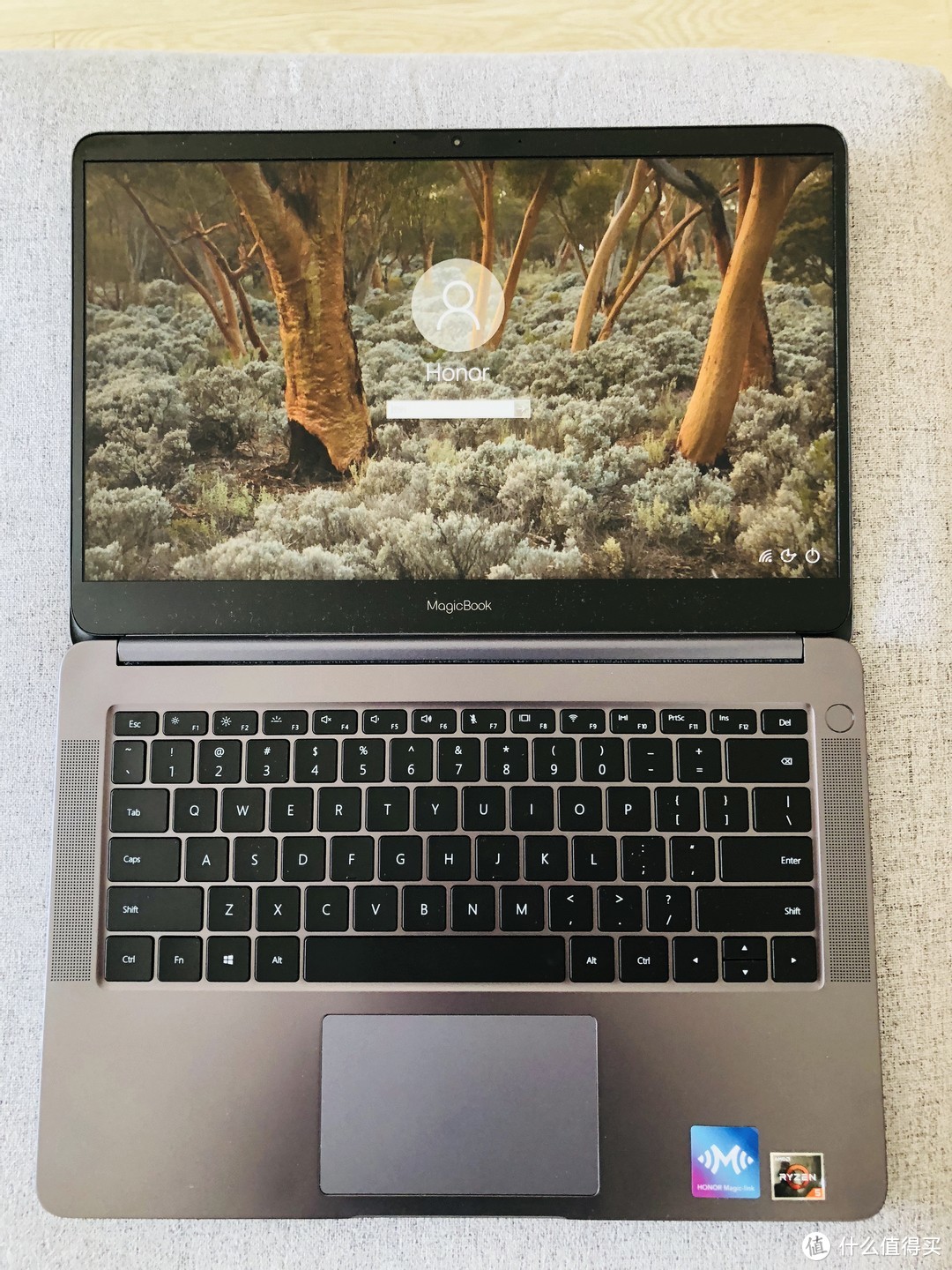 全面升级-荣耀MagicBook 2019锐龙版笔记本电脑抢先试用上手体验