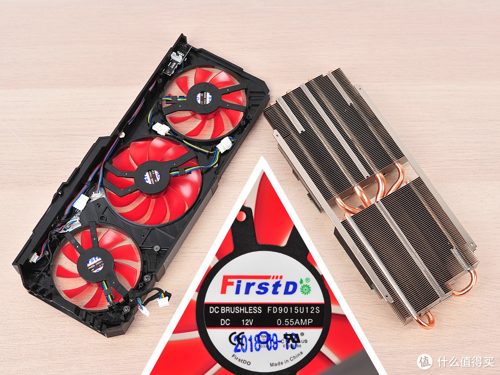 RTX2080挑战4K游戏，光线追踪和DLSS为何总是组团？