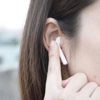 苹果 Airpods 蓝牙无线耳机使用总结(佩戴|音质|速度|架构)