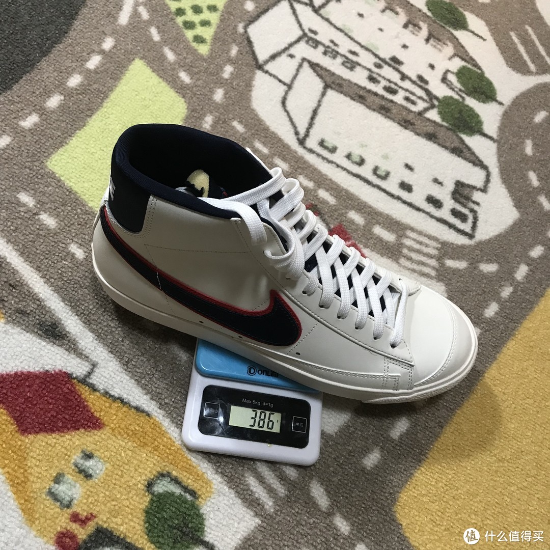 复古百搭的NIKE BLAZER MID 77 VNTG QS