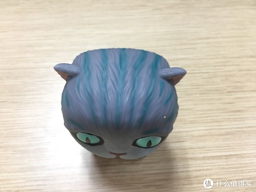 萌萌的大头猫：FUNKO POP柴郡猫手办开箱晒物