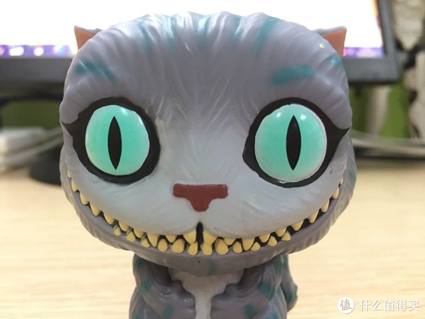 萌萌的大头猫：FUNKO POP柴郡猫手办开箱晒物