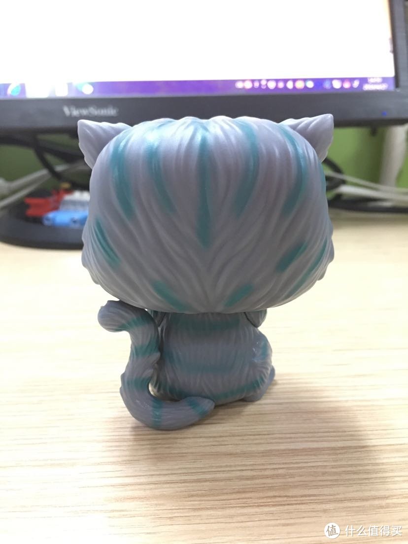 萌萌的大头猫：FUNKO POP柴郡猫手办开箱晒物