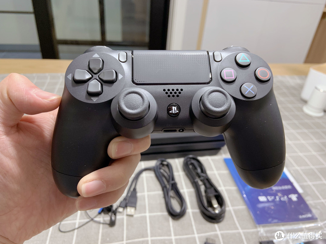 本想写2300的全新PS4 PRO还带两游戏，真香，结果...