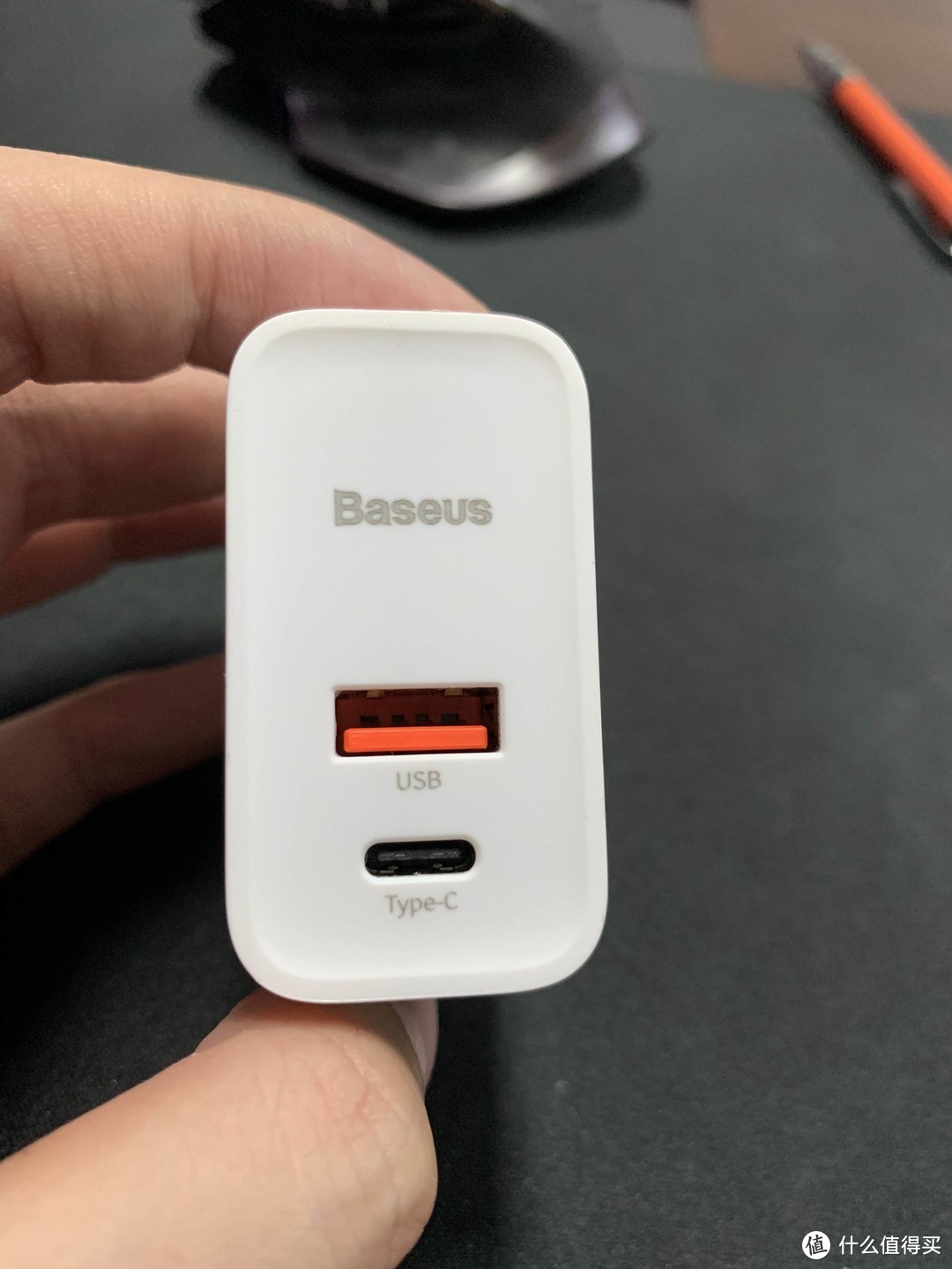 港台之争：iDARS USB-C To Lightning MFi认证编织快充线与目前最便宜MOMAX C2L数据线粗旷对比