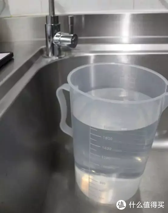 用电还有罐！美国怡口002-3净水器到底玩的啥套路？视频实测3000元的厨下净水的9大问题！