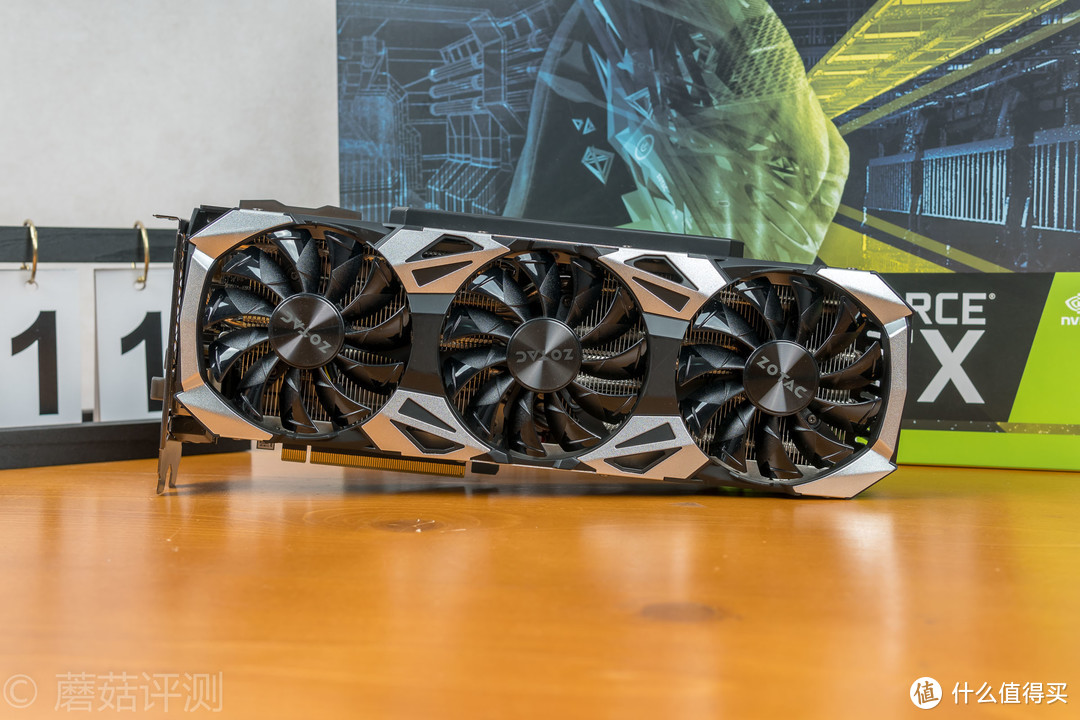 “堆料王”再度来袭、高颜值已成传统——索泰（ZOTAC）RTX2080至尊PLUS_OC8显卡