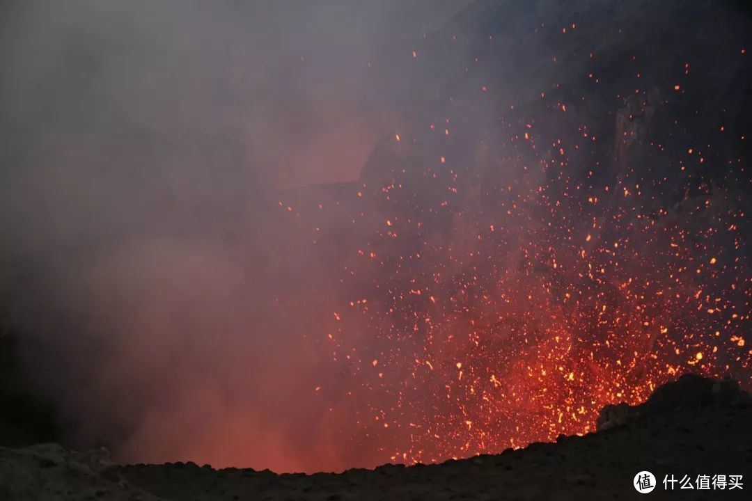 瓦努阿图探险记，火山爆发时刻我在想什么？