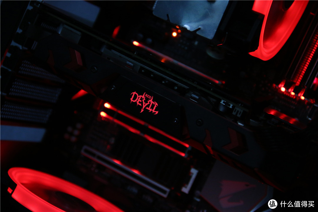 双槽恶魔上线，迪兰Devil RX 590 V2开箱评测