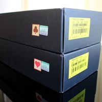 ikbc Poker键盘外观展示(主体|数据线|拔键器|键帽|铭牌)