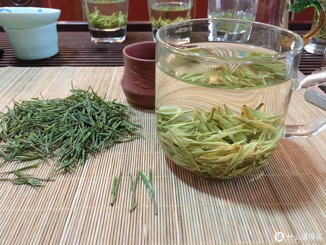 茶庄少东家带你品新茶：又是一年新茶季，江南新茶评测！硬货对比