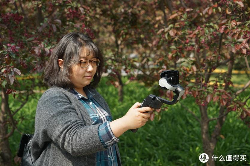 功能媲美专业设备，可折叠的魔爪MINI-S便携稳定器