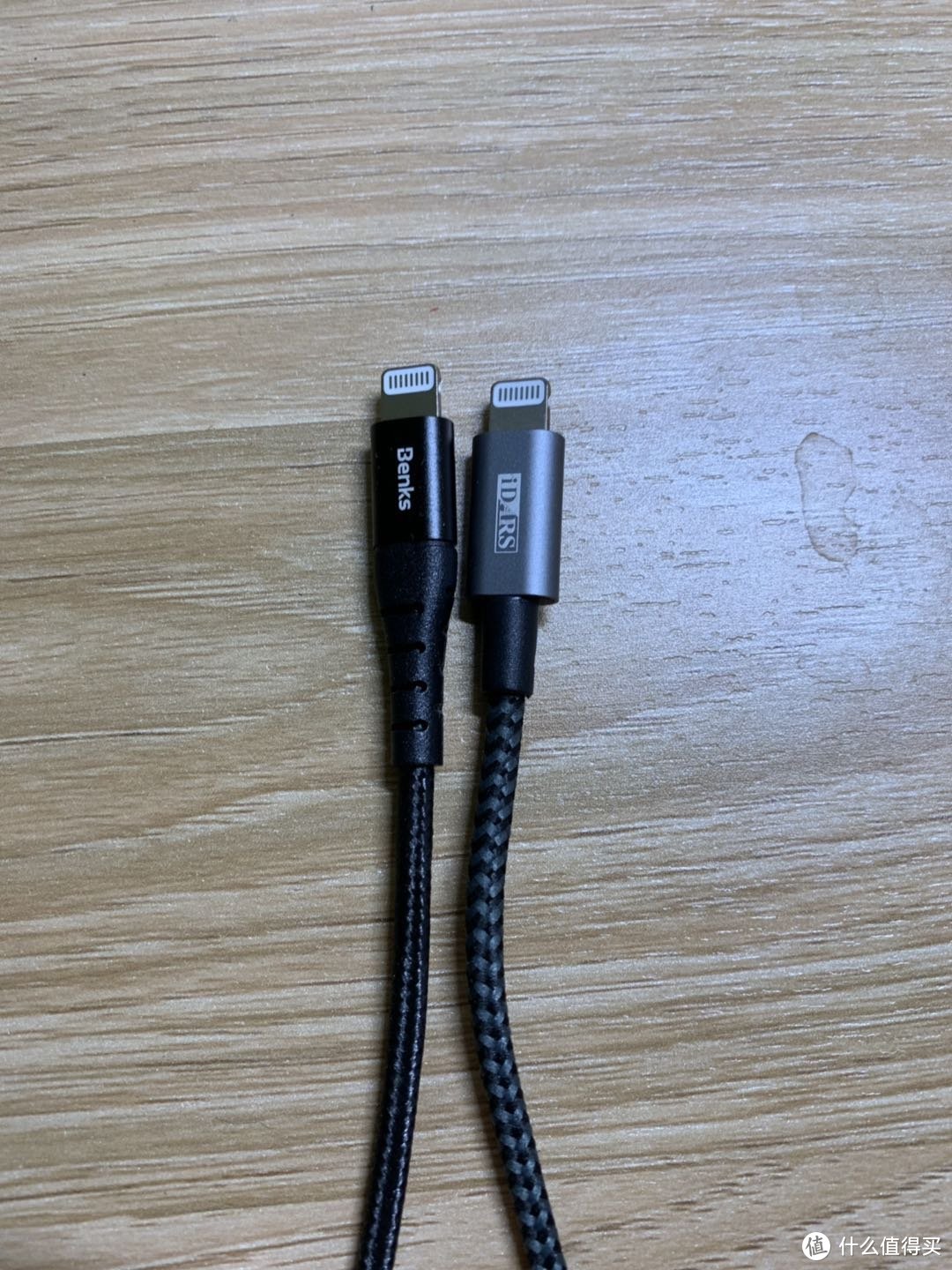 价格才是核心竞争力——iDARS USB-C To Lightning MFi认证编织快冲线清众测报告