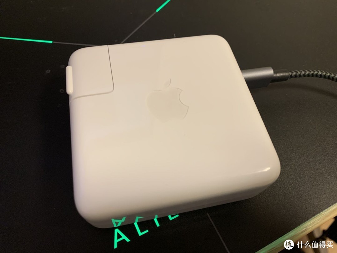 价格才是核心竞争力——iDARS USB-C To Lightning MFi认证编织快冲线清众测报告