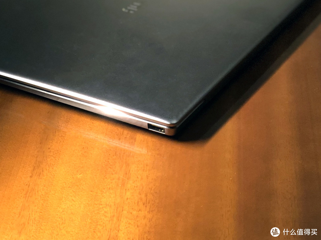 更酷的旗舰超极本推荐 新款华为MateBook X Pro