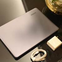 荣耀 MagicBook 锐龙版 笔记本电脑外观介绍(接口|屏幕|键盘|指纹解锁)