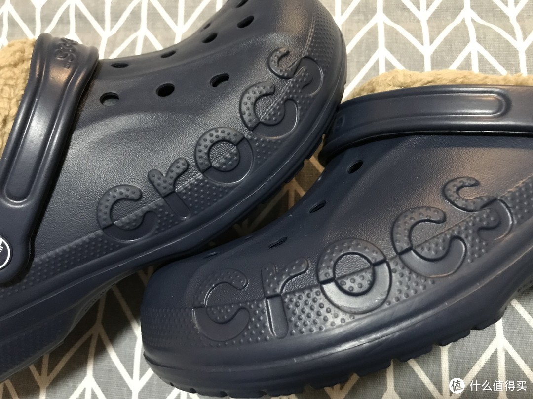 99块买的Crocs Baya加绒保暖洞洞鞋