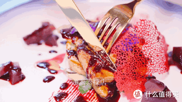 素素探店丨在世界小型奢华酒店餐厅中，享用法国星厨出品的多国籍料理是一种什么体验？