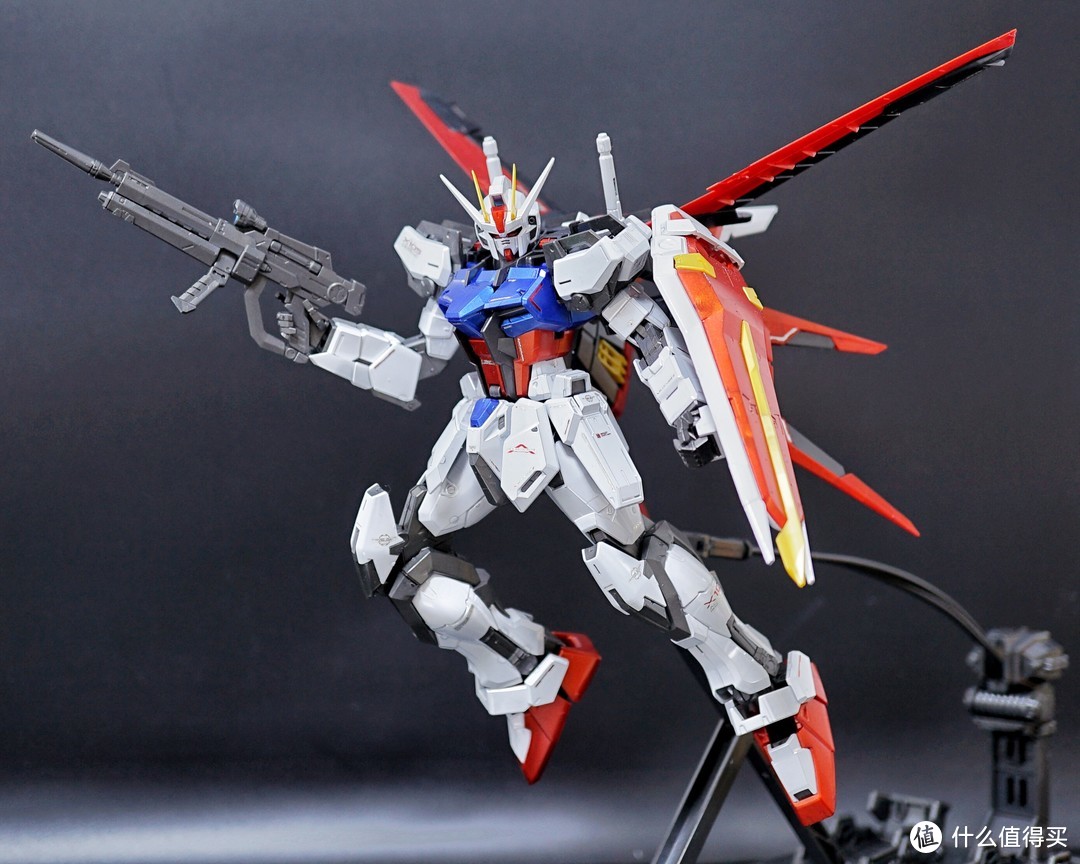 万代半个亲儿子——GAT-105 Strike Gundam