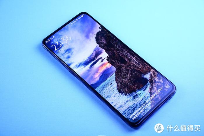 vivo X27外观简评：到底有没有他们说的那么漂亮？