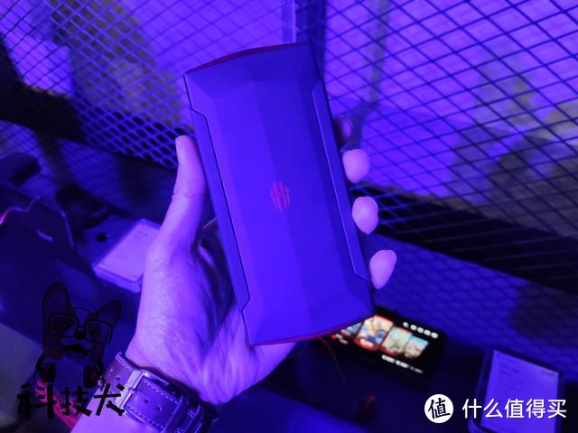 联想Z6 Pro预约量破40万 一张图看懂努比亚红魔3