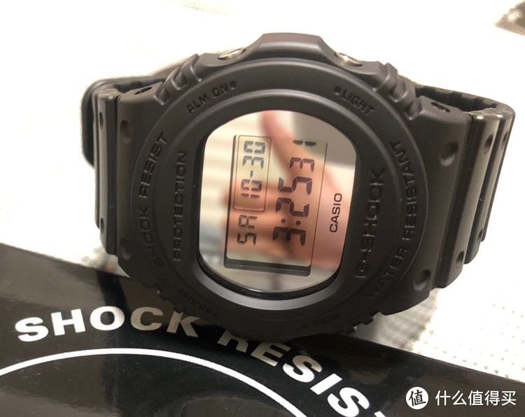 355元G-SHOCK经典方块-镜面表盘-卡西欧手表开箱评测