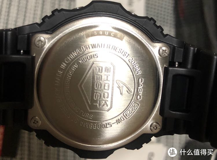 355元G-SHOCK经典方块-镜面表盘-卡西欧手表开箱评测