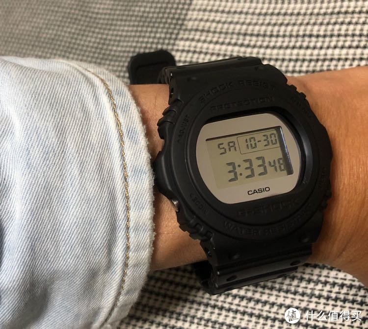 355元G-SHOCK经典方块-镜面表盘-卡西欧手表开箱评测