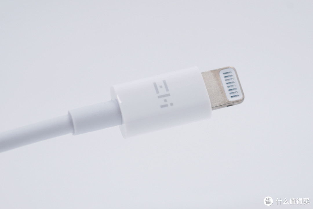 原装C94端子，紫米USB-C to Lightning数据线上手评测