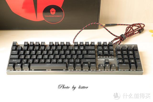 手感接近原厂红轴，雷神黑金刚K70R机械键盘体验