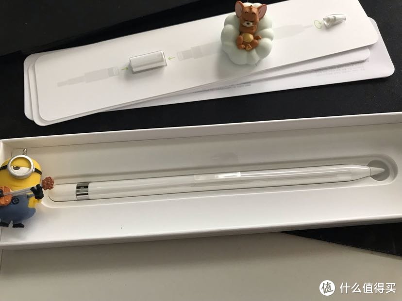 官网购买的Apple Pencil一代开箱与贴胶带