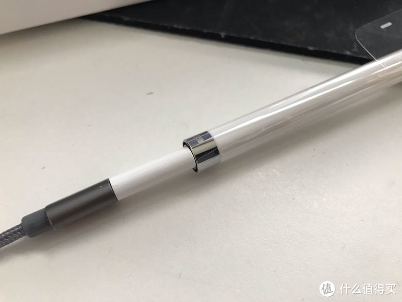 官网购买的Apple Pencil一代开箱与贴胶带