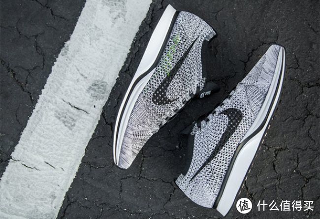 一日一双| Nike Flyknit Racer，一根线织出的传奇